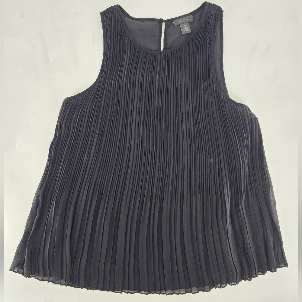 Halogen Black‎ Pleated Sleeveless Blouse